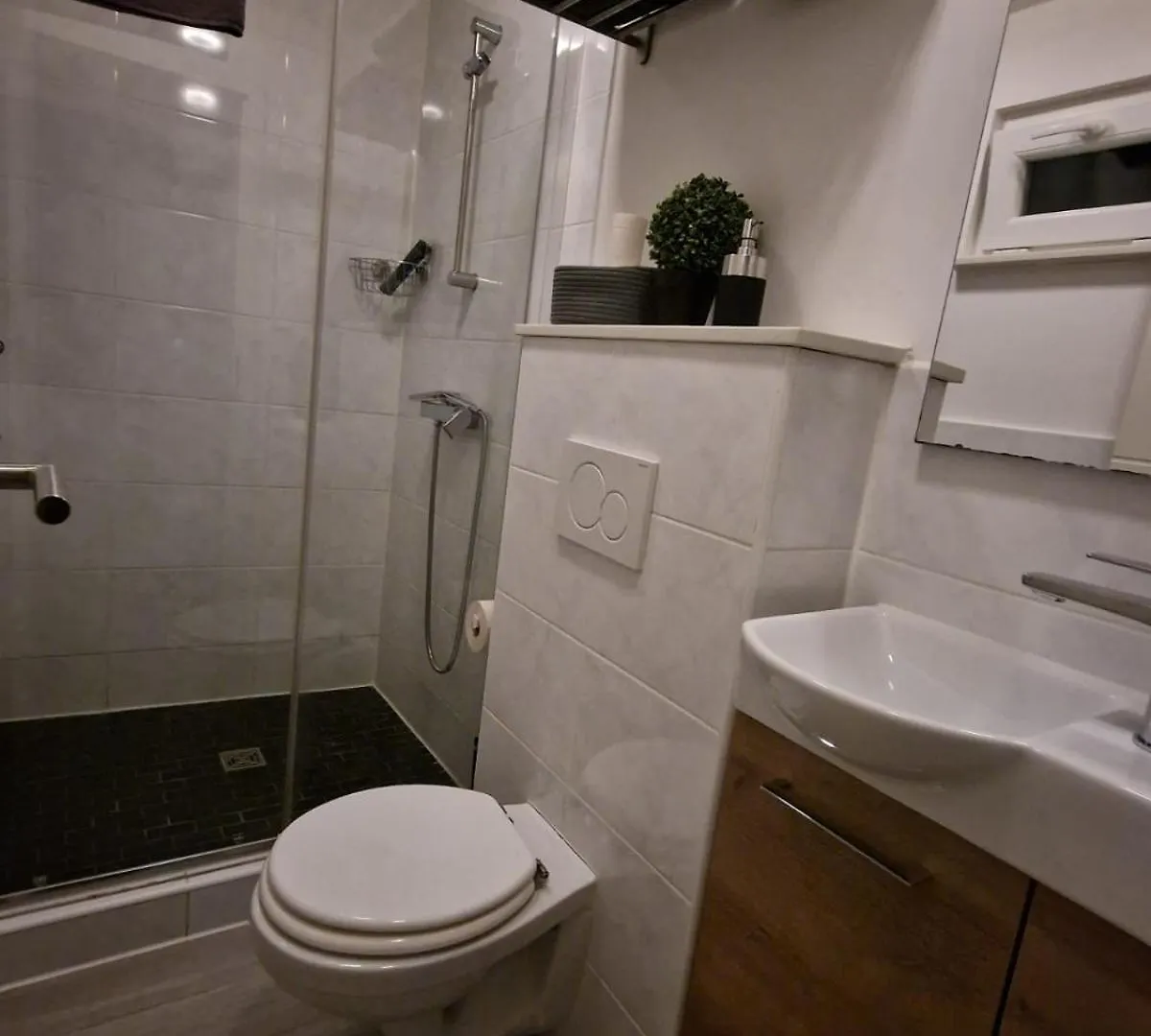 Schicke Neue Ferienwohnung Bremen Apartment